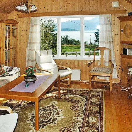 3 Person In Frei-by Traum Frei